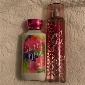 Sweet pea bath and body works set!